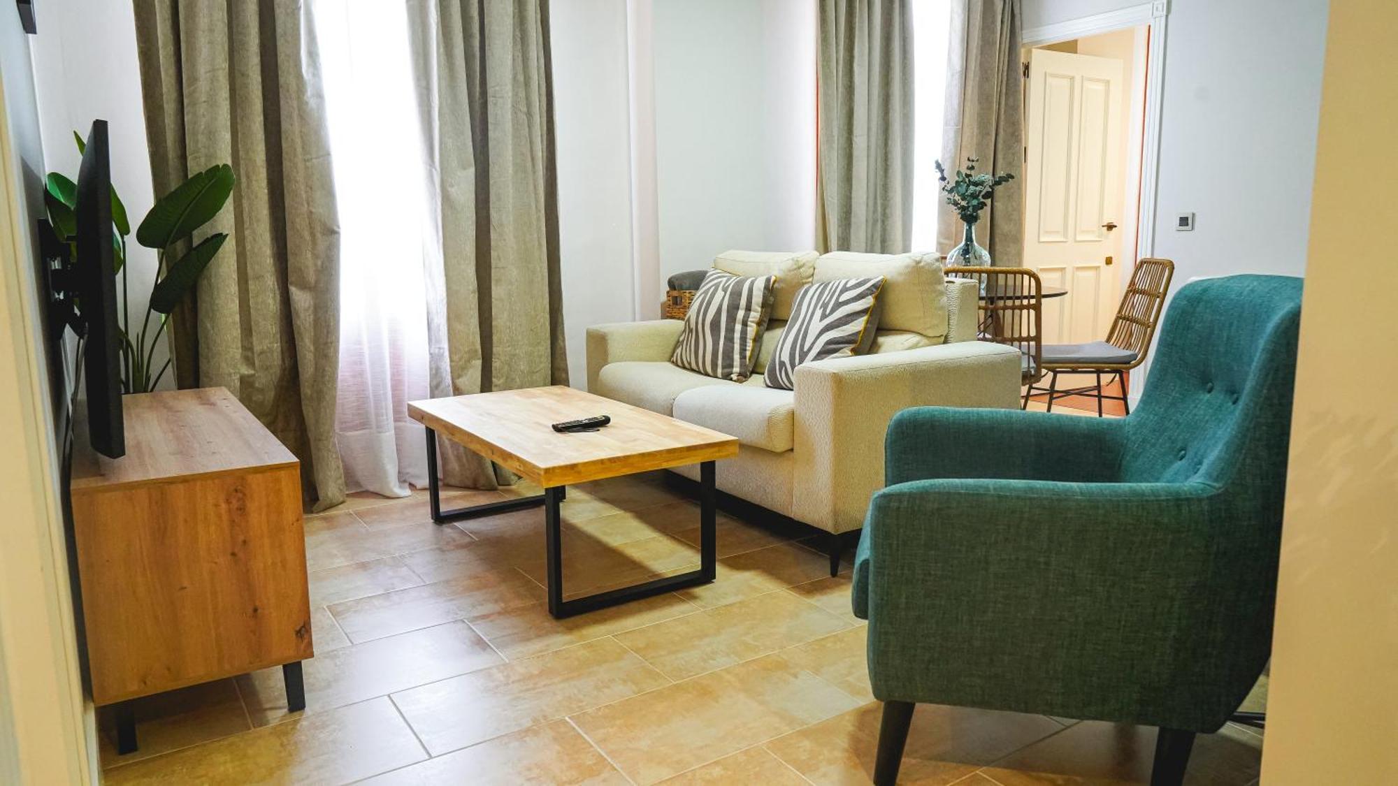 Apartamentos Puente Romano Suites เมรีดา ภายนอก รูปภาพ